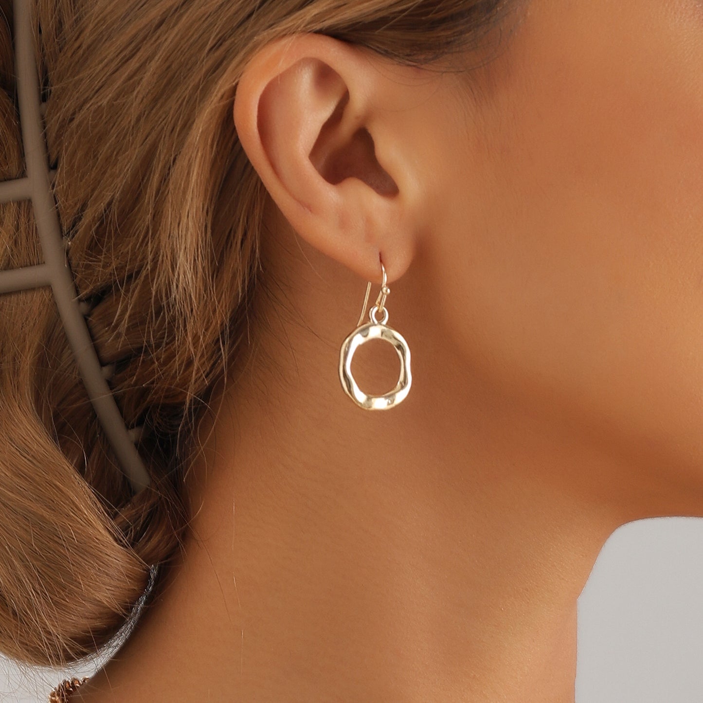 Fashionable Punk Geometric Hollow Stud Earrings