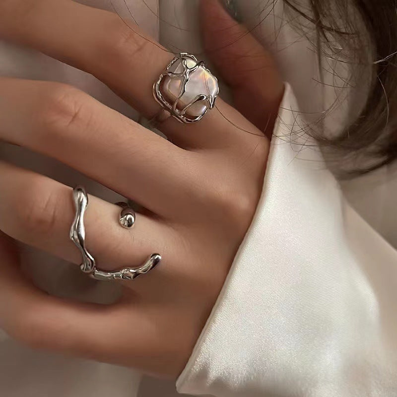 Fashion Irregular With Personality Moon Pearl Ring Suit