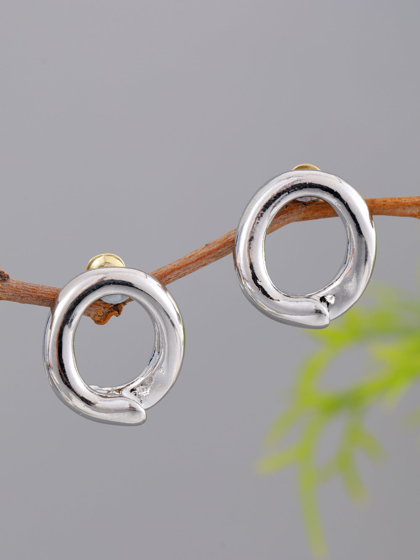 Geometric Circle Stud Earrings For Women In Minimalist Style